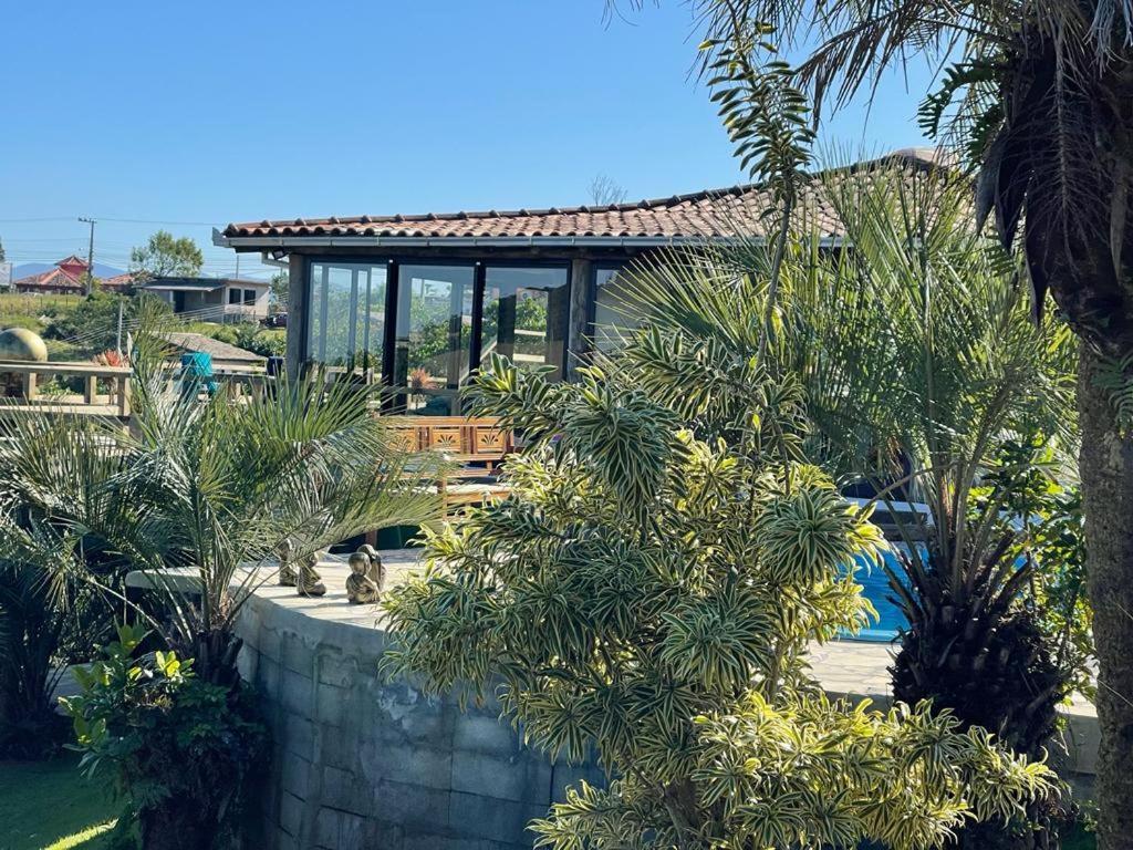 Villa Santorini Praia Do Rosa Com Piscina E Jacuzzi Exteriör bild